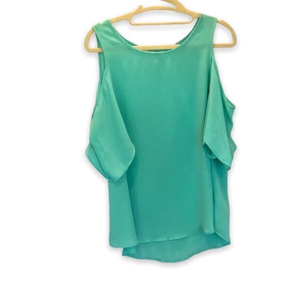 Charming Charlie Blouse Cold Shoulder Ruffled Short Sleeve Sz Medium Turquoise - Picture 2 of 5